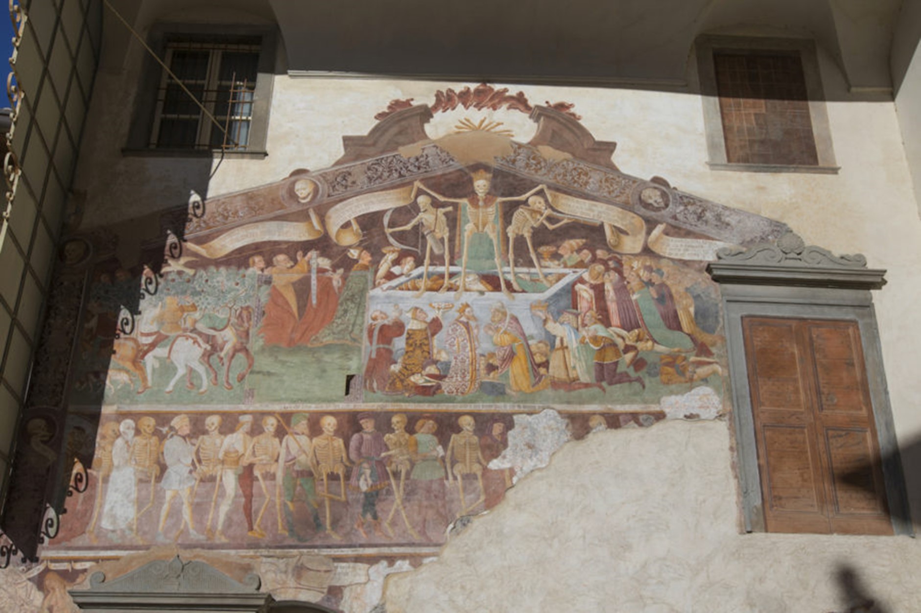 clusone città dipinta 07