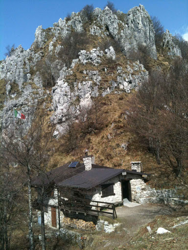 Val Seriana Bivacco Testa